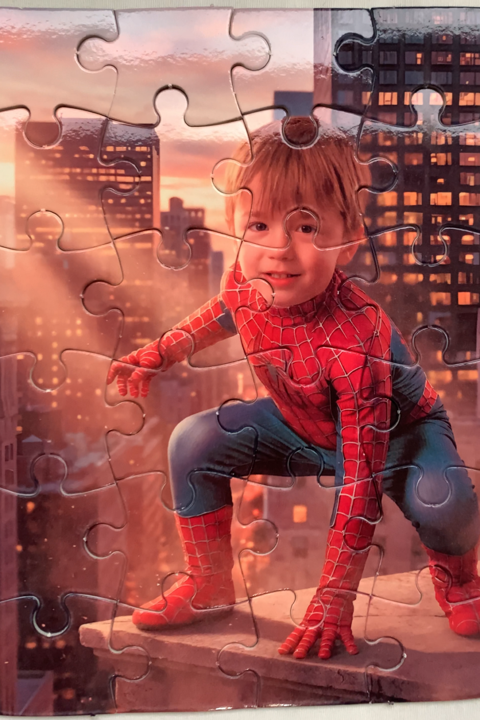 Quebra Cabeças Personalizado - Você como Homem ou Mulher Aranha